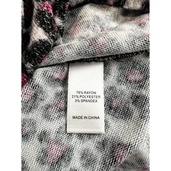 Soft & Cozy Company Leopard Top Sweater Size S Cowl Neck Long Sleeve - Picture 7 of 8